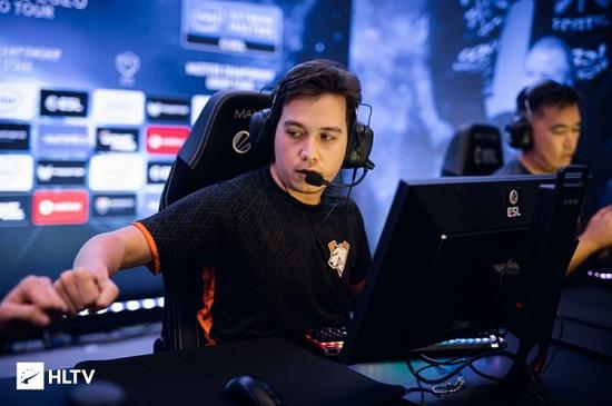 我们的新游戏获奖《忍者明》和《焦虑小狗》引发热议