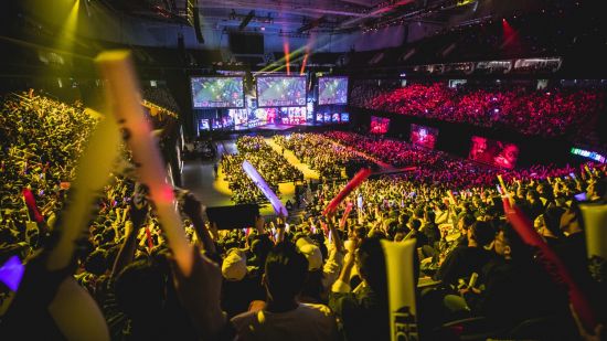 Meta RayBan Display全新功能揭秘，小游戏与小组件的完美结合